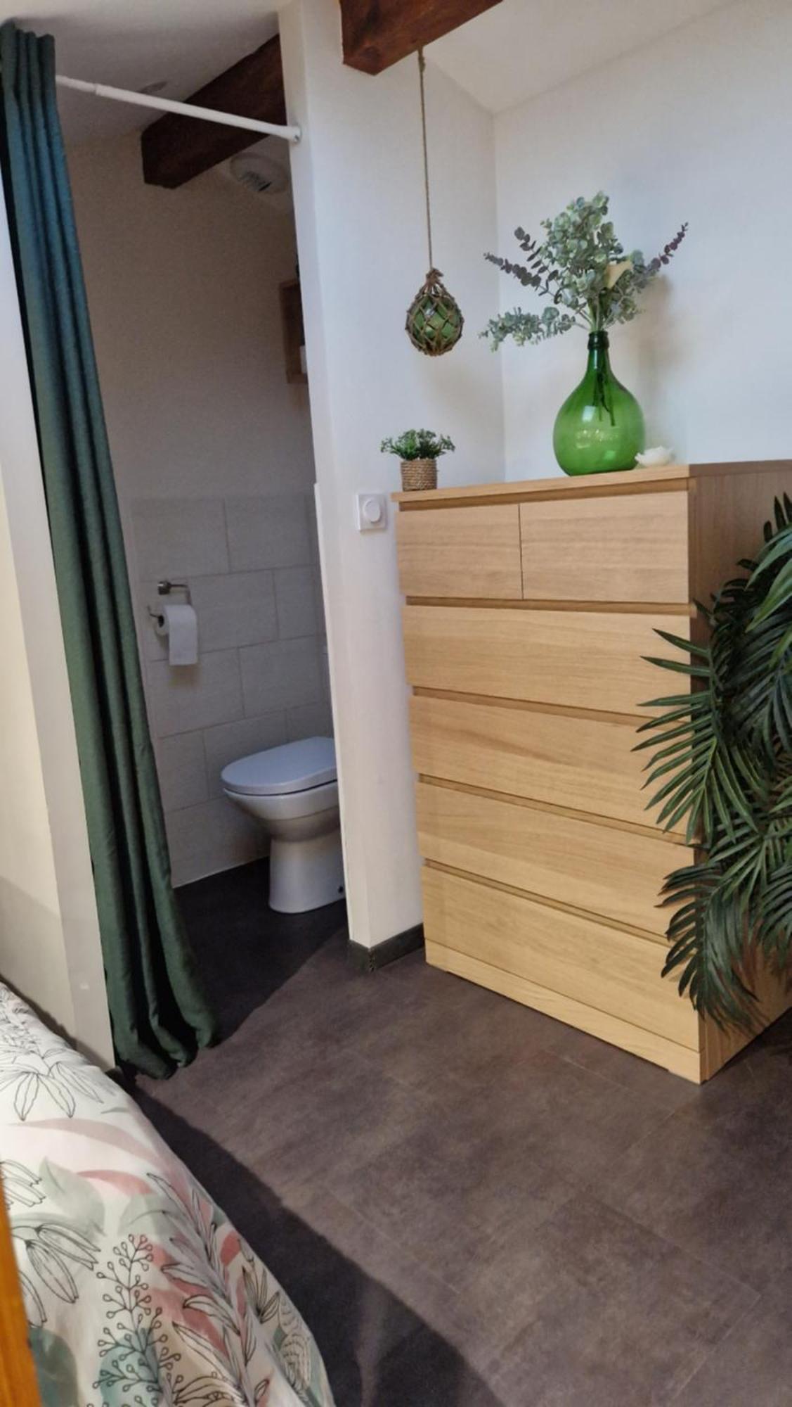 Appartement Pour 4 Avec Terrasse Chanos-Curson 外观 照片